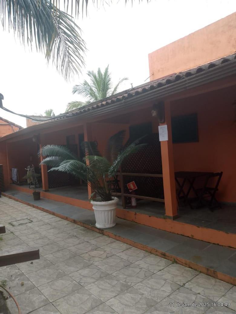 Gaivotas Do Guarau Inn